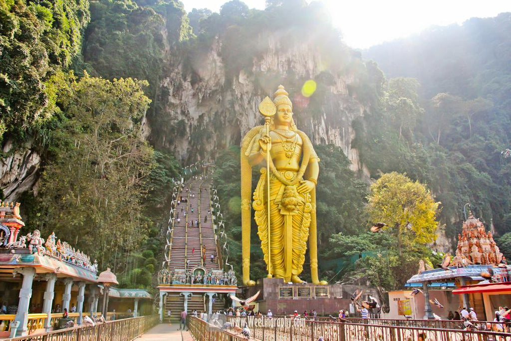 Động BATU - Chốn linh thiêng ẩn mình trong núi tại Malaysia