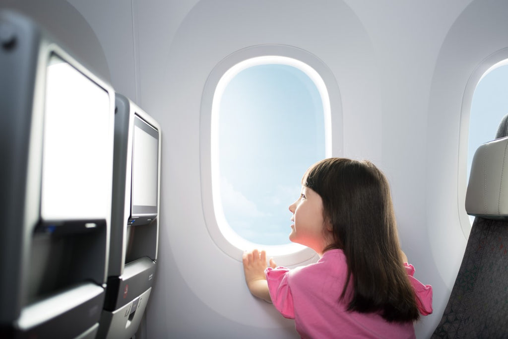 Tại sao cần xin giấy ủy quyền cho trẻ khi đặt vé máy bay đi du lịch?