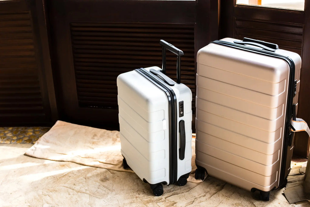 Vali Xách Tay 7kg: Kinh Nghiệm Chọn Mua Hành Lý Dễ Dàng